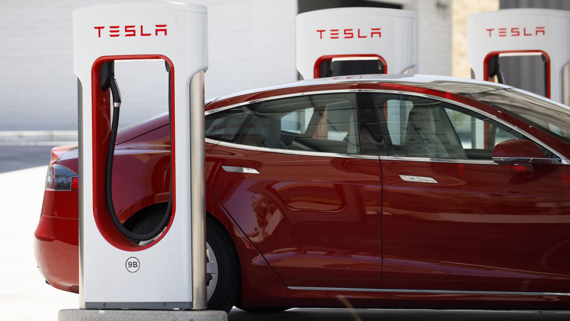 These EVs loses tax credits as U.S. boots China from offer chain