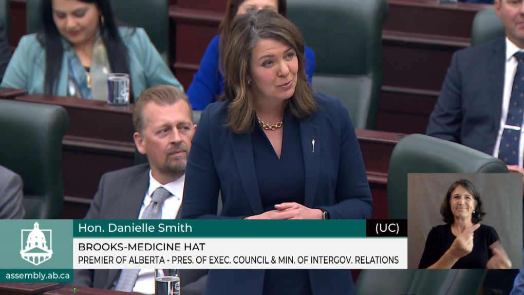 Looking for authorized information Okay, attempting to ‘influence’ prosecution not, justice minister confirms soon after Smith’s ethics breach