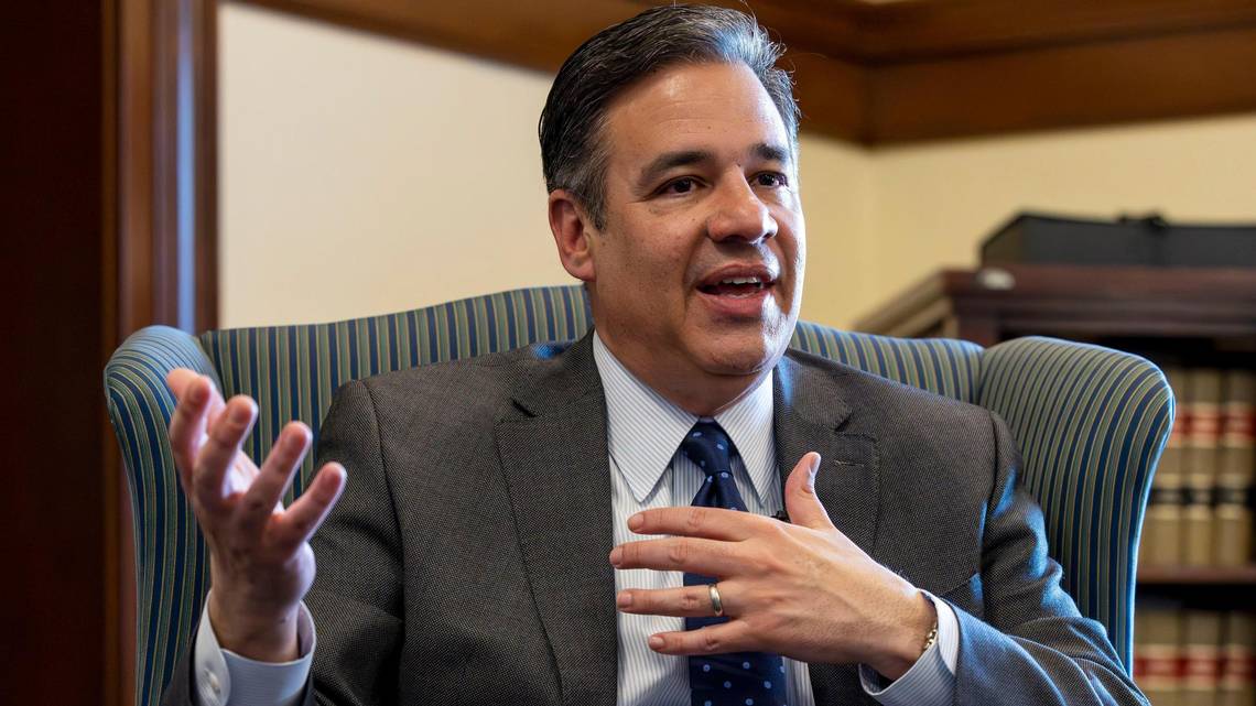 Idaho AG gave officers legal guidance, then investigated them