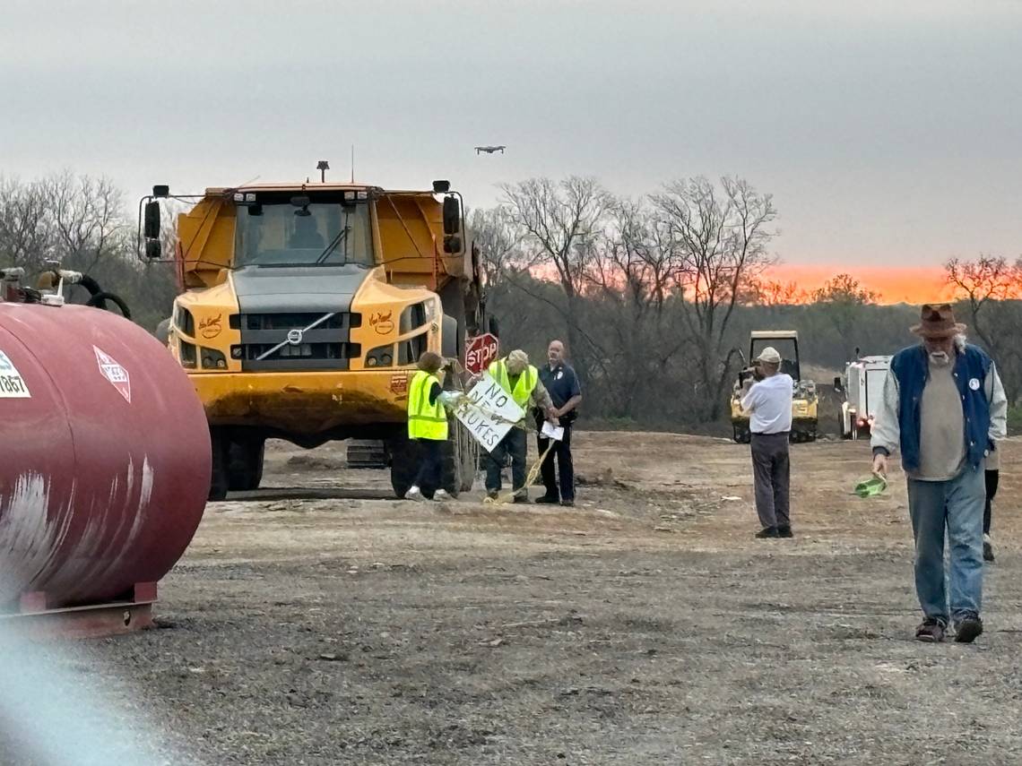 Missouri lawmakers approve tax break for Kansas City nuclear weapons facility expansion