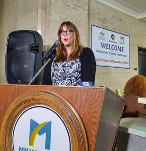 Milwaukee Justice Heart, AmeriCorps get the job done together to take out court-submitting obstructions