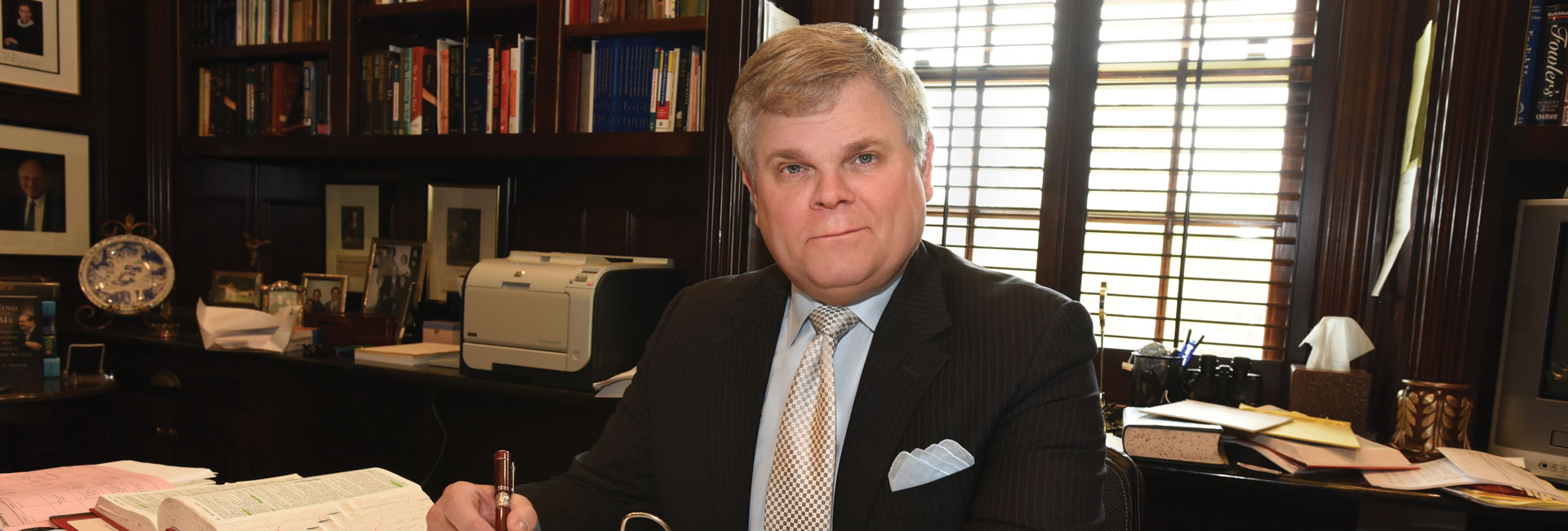 Bryan Garner’s 2023 authorized writing tips