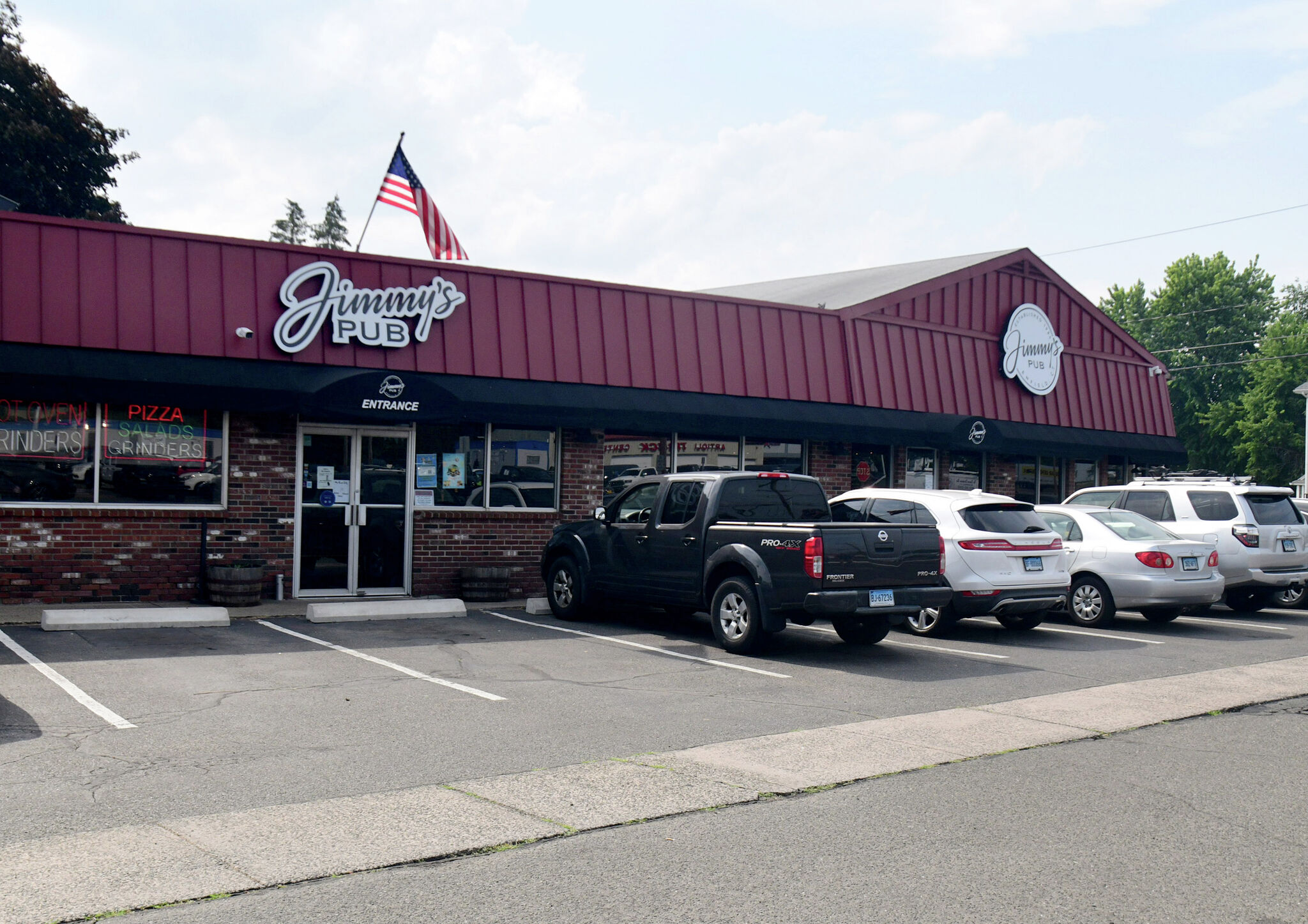 Enfield neighbors look for legal aid in struggle over parking in close proximity to pub