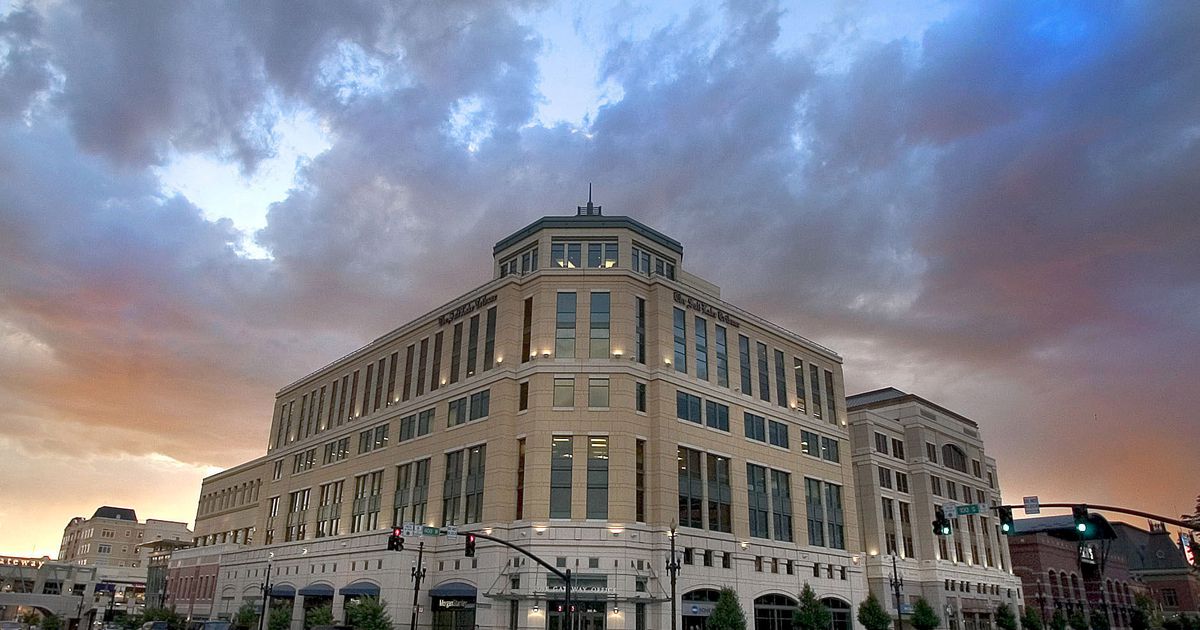 Utah lawyers volunteer to support Salt Lake Tribune journalists get community documents