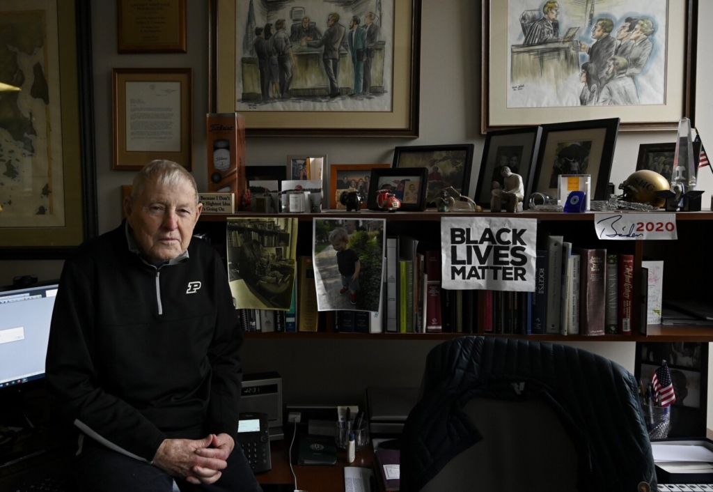 Annoyed by deficiency of development, attorney resigns from Maine Fee on Indigent Authorized Services