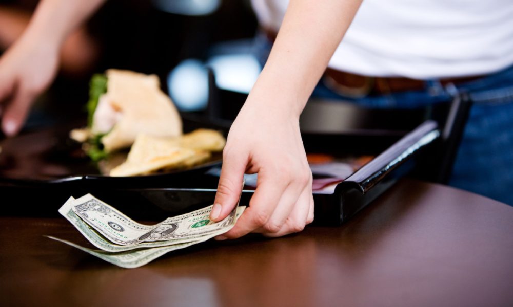 Consumers’ Reduce Restaurant Recommendations May possibly Induce Obligatory Minimal Wages